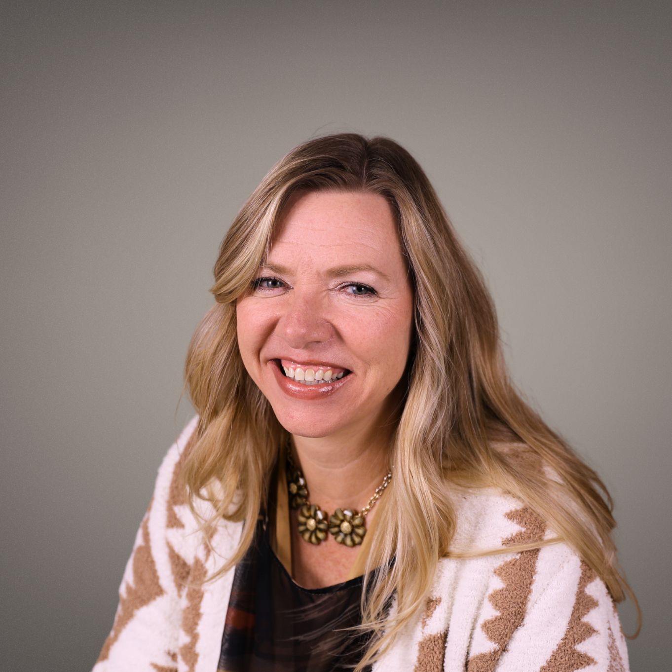 Marianne Crittenden Worship Director & Ministry Lead Maplecrest Vineyard Church Winnipeg Charismatic Church